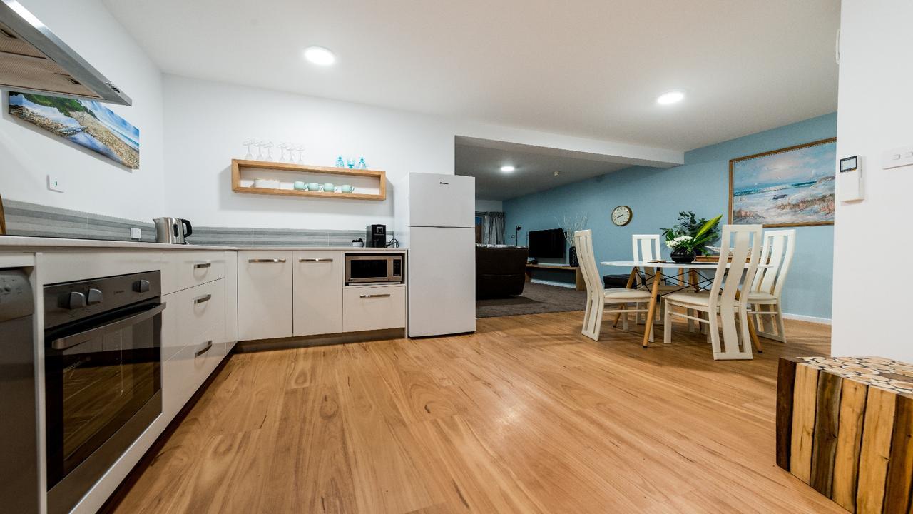 Ulverstone River Edge Holidayapartments Екстер'єр фото